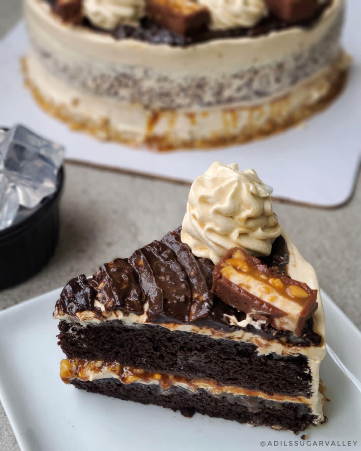 Snickers Caramel Chocolate Cake