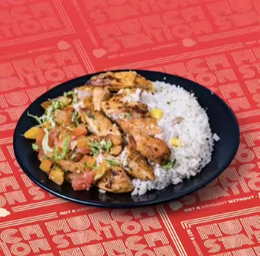 Spanish chicken with butter rice